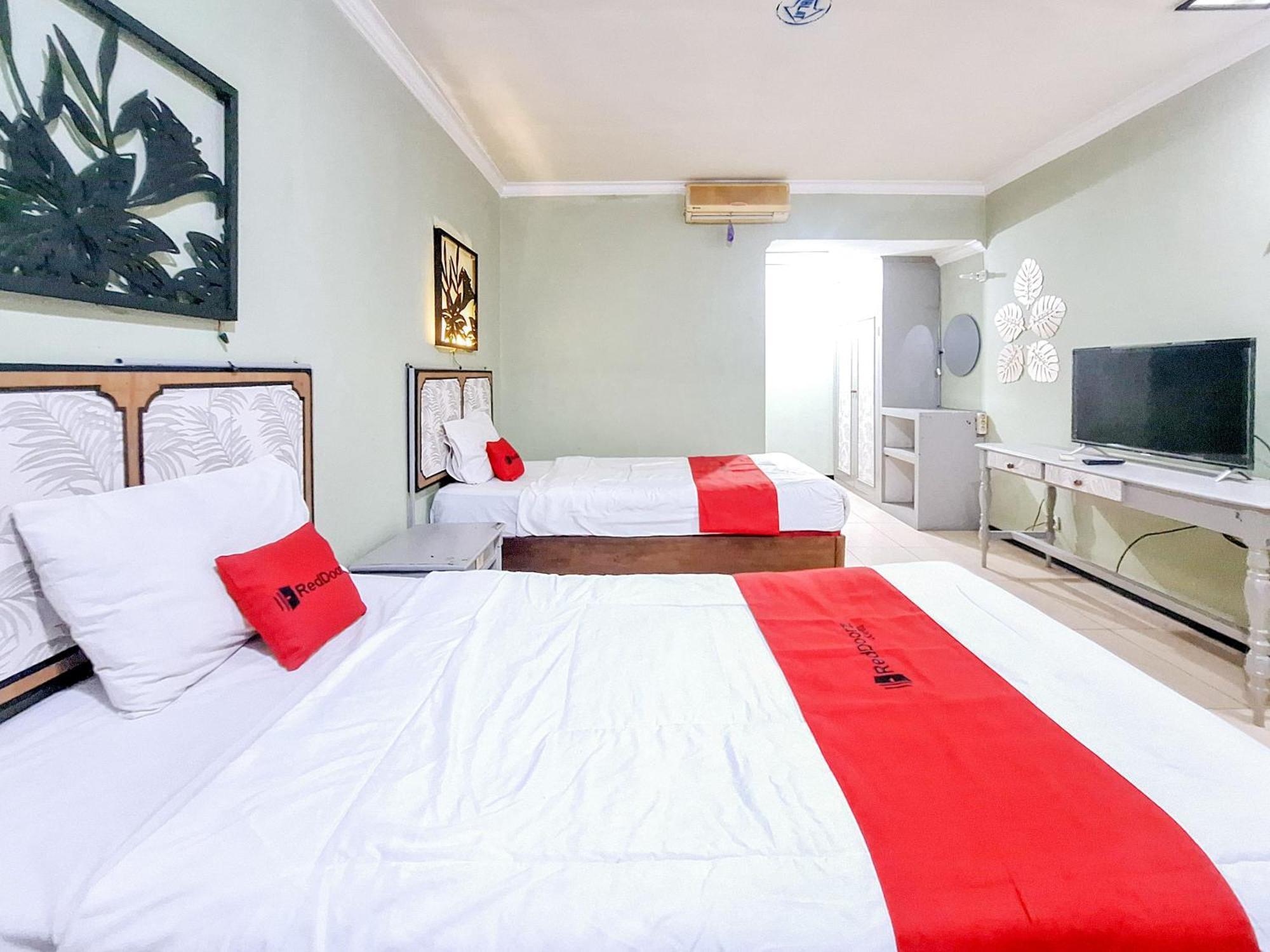 Reddoorz Near Stadion Semeru Lumajang Jawa Timur Dış mekan fotoğraf
